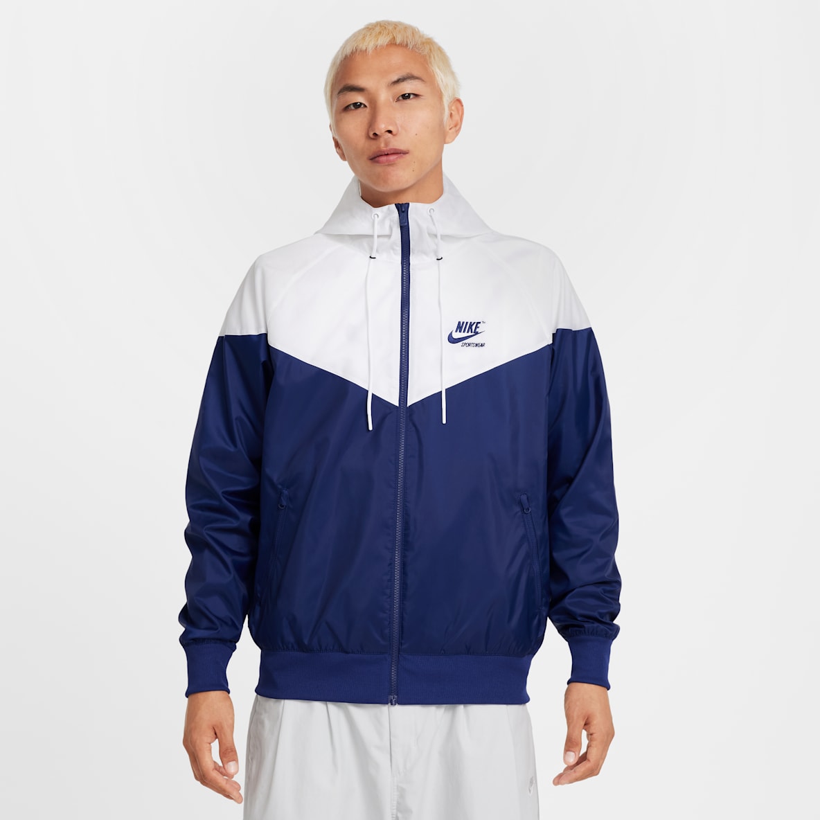 【送料無料 1回のみ使用♡】NIKE 中綿 ウィンドブレーカー ランニング XL NIKE公式】 ウィンドブレーカー【ナイキ公式通販】